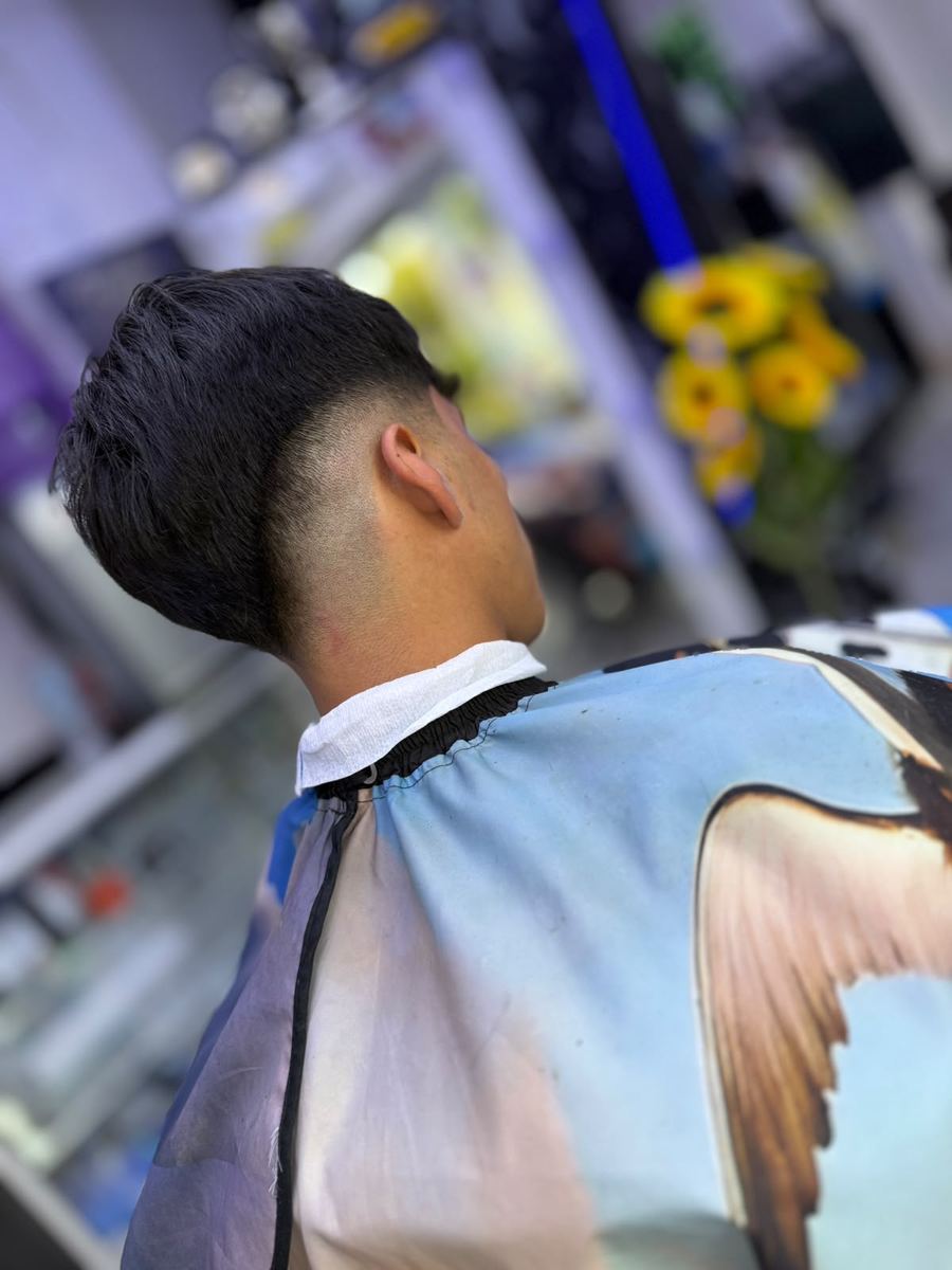 Taper fade, vista de atrás